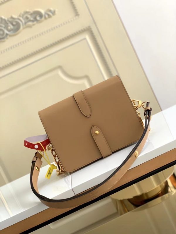 Louis Vuitton Rendez-Vous Leather Lock Bag M57745 Camel Brown 2021 4