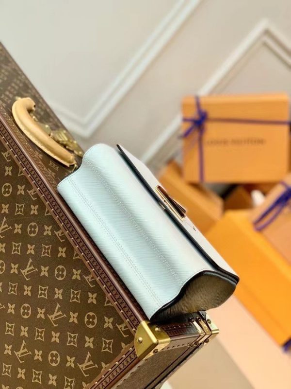 Louis Vuitton | Shoulder Bags M58526 4