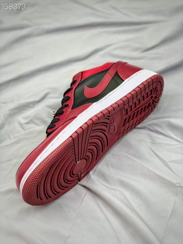 Nike Air Jordan 1 Low "Black Dark Red 8