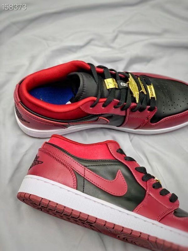 Nike Air Jordan 1 Low "Black Dark Red 10