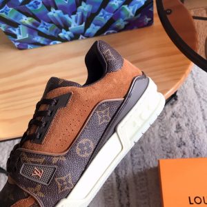 Shoes LV TRAINER 13