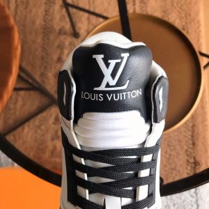 Shoes LV TRAINER 17