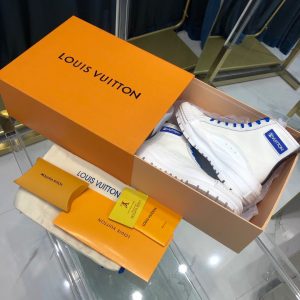 Shoes Louis Vuitton LV Squad 8