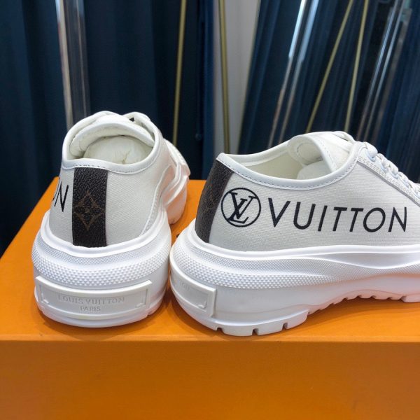 Shoes Louis Vuitton LV Squad 1