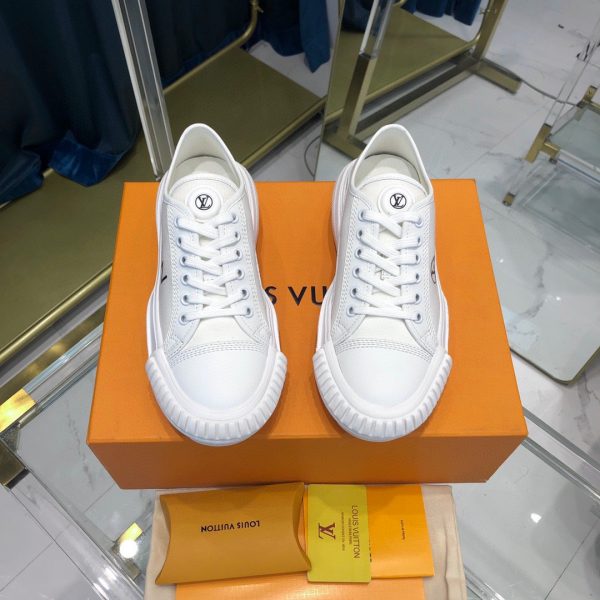 Shoes Louis Vuitton LV Squad 6