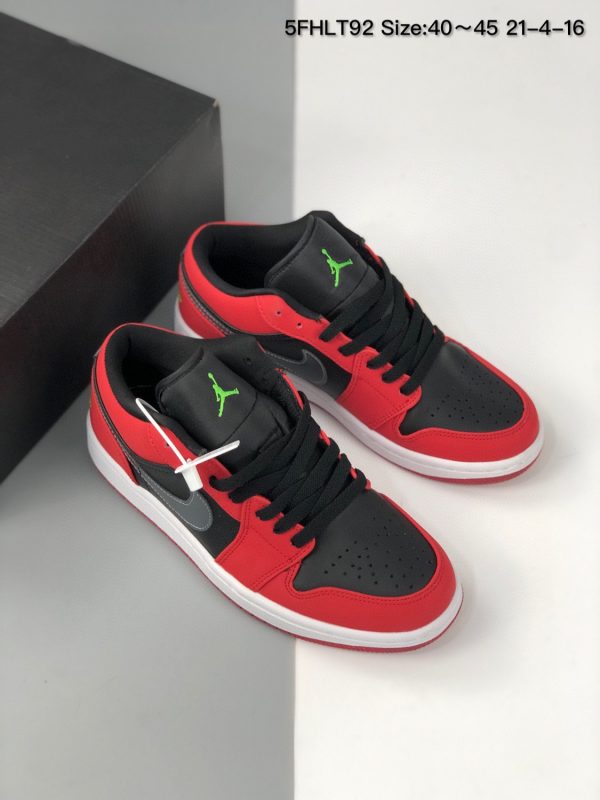 Shoes Nike Nike Air Jordan 1 Low 5