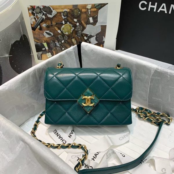 Small Chanel✔️ flap bag AS2633 Emerald 1
