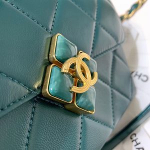Small Chanel✔️ flap bag AS2633 Emerald 12