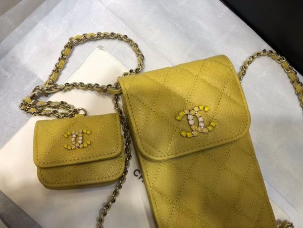 chanel phonebag and airpods/smallerbag belt bag sling 3