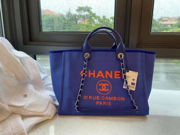 channel LARGE TOTE A66941 B05492 NC260 1