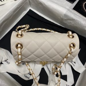 the chanel 21ss series of imported cowhide white 11