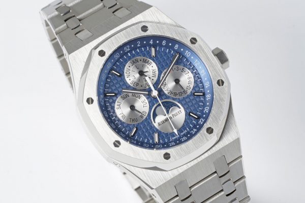 AP Audemars Piguet Royal Oak Cal.5134 blue silver Watch 7