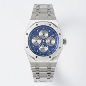 AP Audemars Piguet Royal Oak Cal.5134 blue silver Watch 19