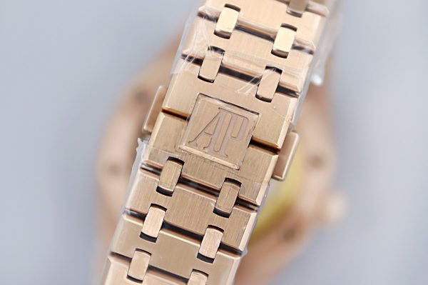 APS Audemars Piguet Royal Oak CAL.4302 white gold Watch 3