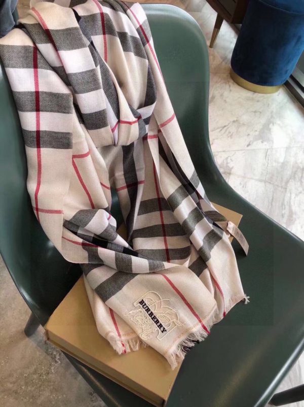 BURBERRY Lightweight Check Wool and Silk Scarf 3