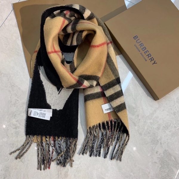 BURBERRY WORSTED WOOL SCARF 5