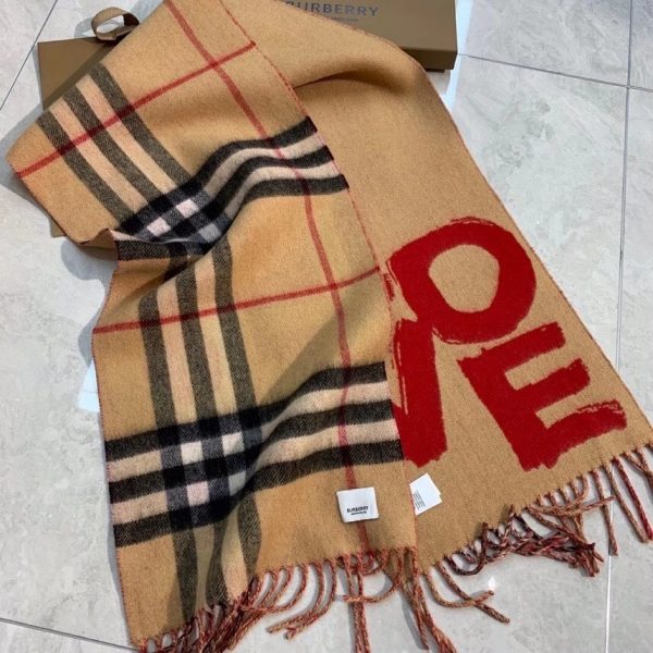 BURBERRY WORSTED WOOL SCARF 4