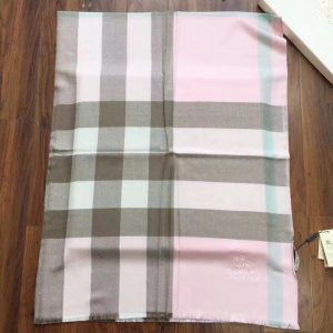 BURBERY CLASSIC SHAWLS AND SCARVES 7