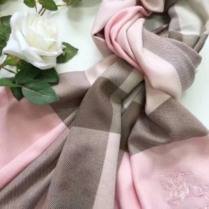 BURBERY CLASSIC SHAWLS AND SCARVES 8