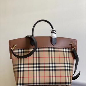 Burberry Society-Cerdy Handbag 11