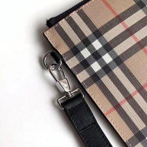 Burberry Vintage checkered zipper storage bag 13