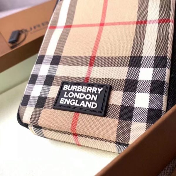 Burberry phone cases & technology for men 2