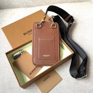 Burberry phone cases & technology for men 9