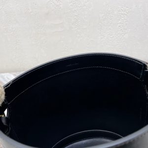 CELINE BUCKET MARIN cow leather bucket bag 12