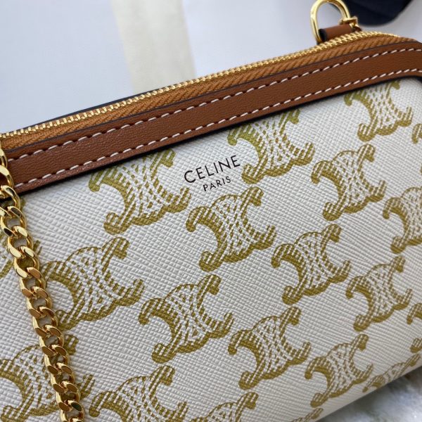 CELINE CLUTCH WITH CHAIN IN TRIOMPHE CANVAS AND LAMBSKIN WHITE/TAN 7