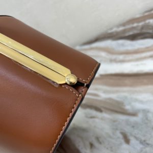CELINE TRIOMPHE CANVAS cowhide lunch box handbag 15