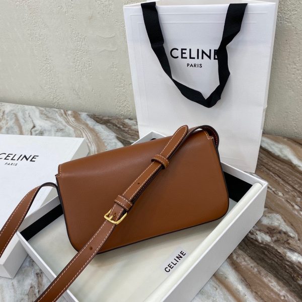 CELINE TRIOMPHE shiny calf leather shoulder bag 9