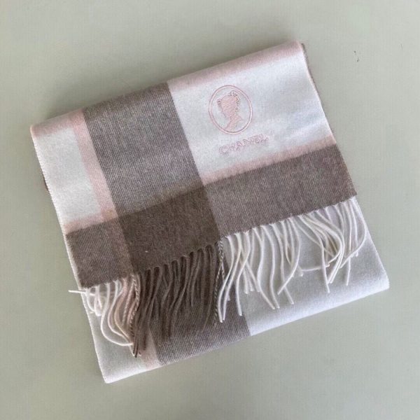 CHANEL WOOL CASHMERE LONG SCARF 1