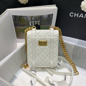 Chanel vintage messenger bag 10