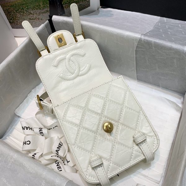 Chanel vintage messenger bag 4