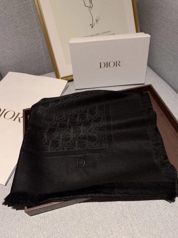 DIOR Velvet Jacquard Embroidered Character Square Scarf 4