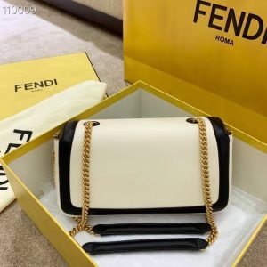 FENDI Baguette Chain bag 12