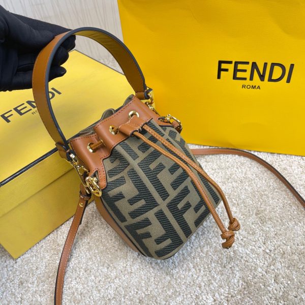 FENDI MON TRESOR leather mini-bag 8