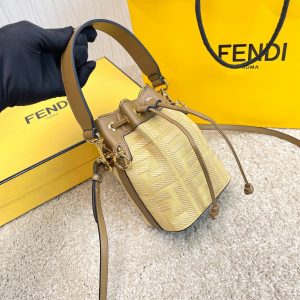 FENDI MON TRESOR leather mini-bag 17