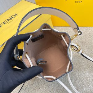 FENDI Mon Tresor bucket bag 8802 18