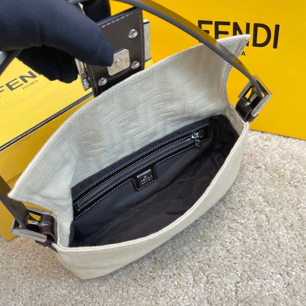 FENDI Small Cloth Bag 3