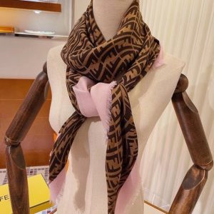 Fendi new cashmere shawl 8