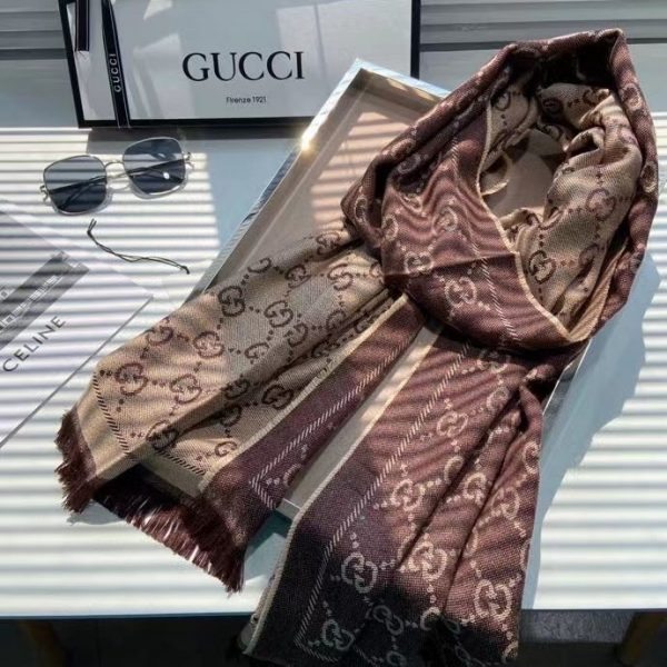 GUCCI GG wool scarf 1