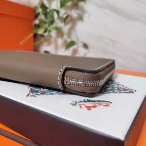 Hermes Epsom size 20 light brown Wallet 16