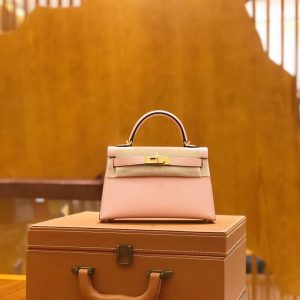 Hermes Mini Kelly 3Q light pink Bag 10
