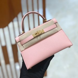 Hermes Mini Kelly 3Q light pink Bag 15