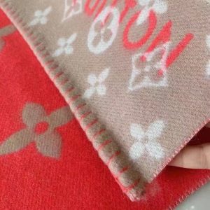 LOUIS VUITTON ALL YOU NEED SCARF 9
