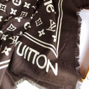 LOUIS VUITTON x Supreme monogram scarf 9