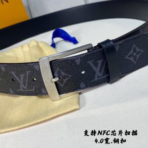 Louis Vuitton Donkey Family New silver Belts 15