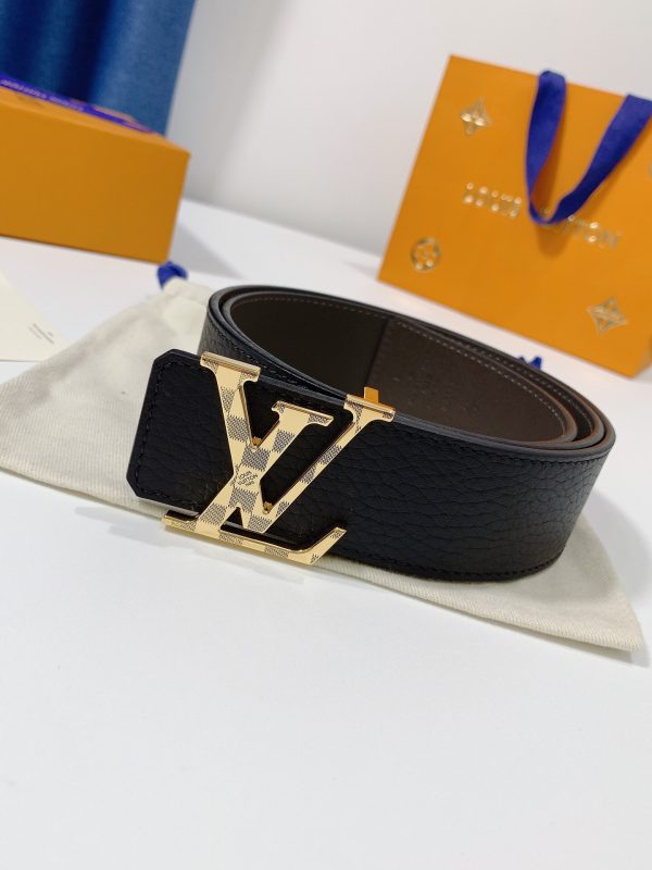 Louis Vuitton GH2240290 black x gold caro Logo Belts 1