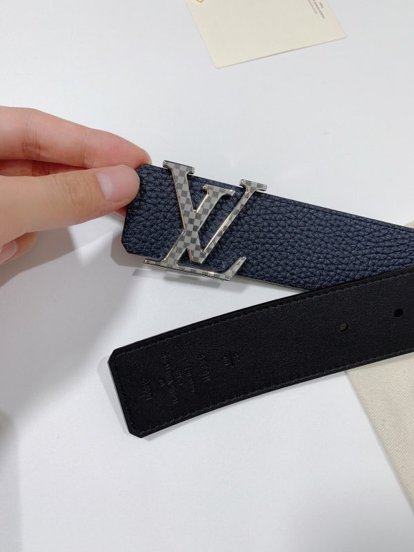 Louis Vuitton GH2240290 black x gray caro Logo Belts 4